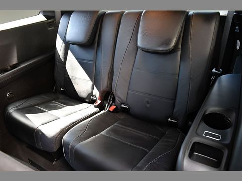 Used 2023 Mercedes-Benz GLS 580 4MATIC image 17