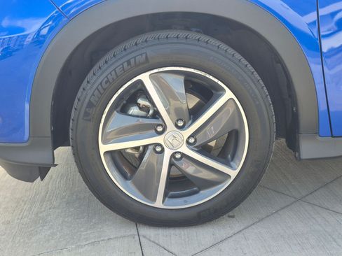 Used 2021 Honda HR-V EX image 12