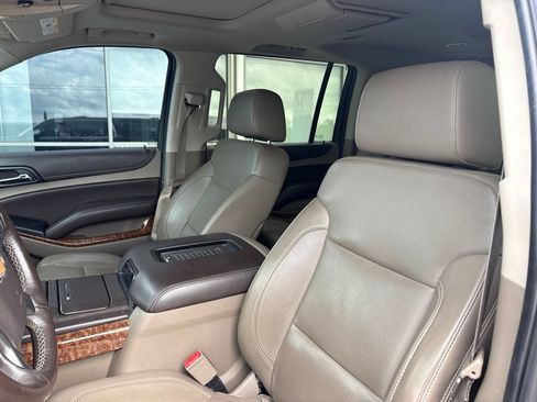 Used 2016 Chevrolet Suburban LTZ AWD/4WD image 13