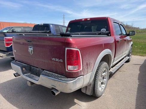 Used 2014 RAM 1500 Laramie w/ Convenience Group AWD/4WD image 11