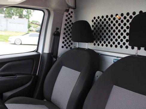 Used 2019 RAM ProMaster City Tradesman FWD image 19