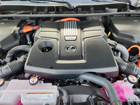 New 2026 Lexus LX 700h Luxury AWD/4WD image 25