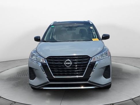 Used 2023 Nissan Kicks SV FWD image 8
