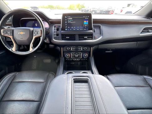Used 2023 Chevrolet Tahoe High Country w/ Premium Package 2 AWD/4WD image 7