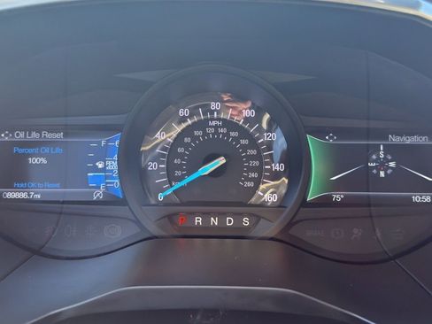 Used 2020 Ford Edge Titanium AWD/4WD image 11