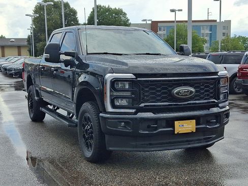 Certified 2026 Ford F250 Lariat w/ Black Appearance Package AWD/4WD image 2