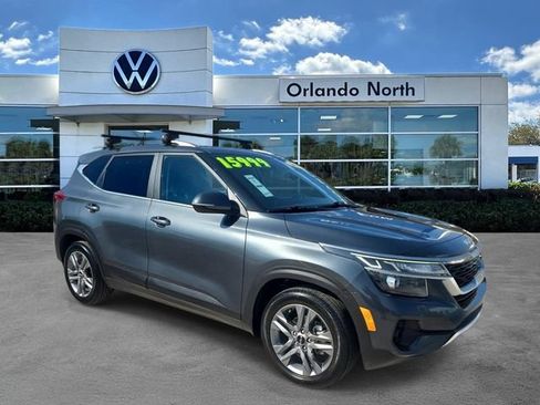 Used 2022 Kia Seltos S FWD image 1