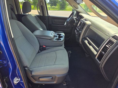 Used 2014 RAM 1500 Express AWD/4WD image 12