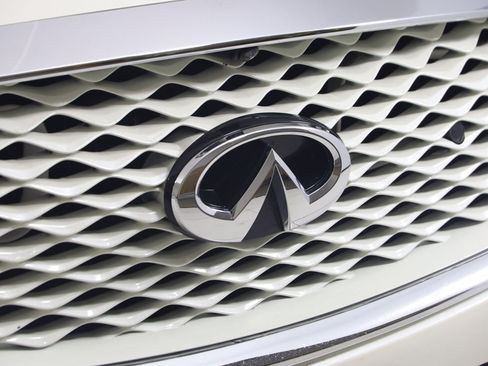 Used 2020 INFINITI Q50 Edition 30 w/ All Weather Package AWD/4WD image 18