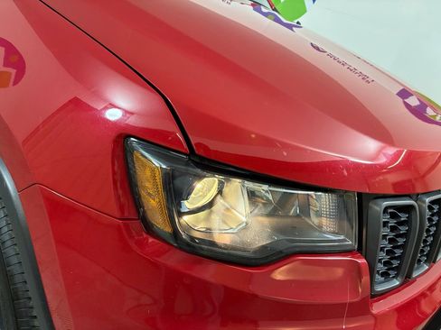 Used 2020 Jeep Grand Cherokee Trailhawk image 31