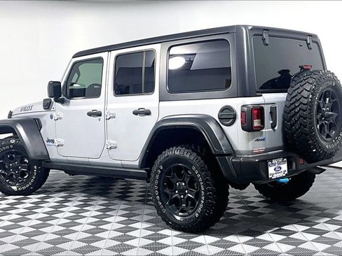 Used 2023 Jeep Wrangler Unlimited w/ Cold Weather Group AWD/4WD image 11