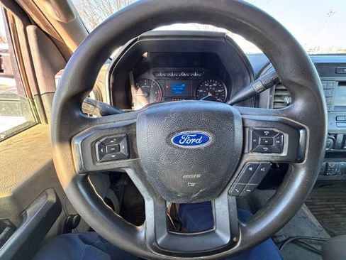 Used 2020 Ford F450 XL w/ Snow Plow Prep Package image 9