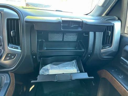 Used 2017 Chevrolet Silverado 2500 LTZ w/ Duramax Plus Package AWD/4WD image 27