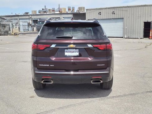Used 2023 Chevrolet Traverse Premier image 6