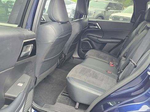 Used 2024 Mitsubishi Outlander FWD image 10