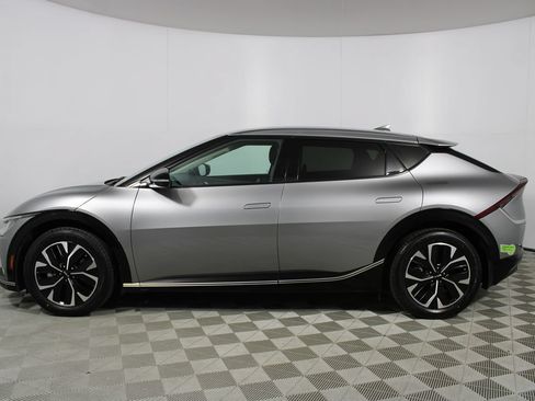 Used 2023 Kia EV6 Wind RWD image 36