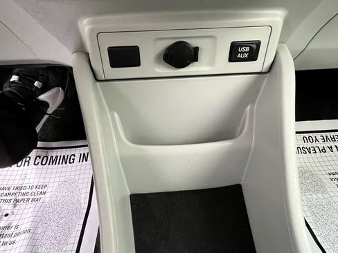 Used 2012 Toyota Prius V Three FWD image 17