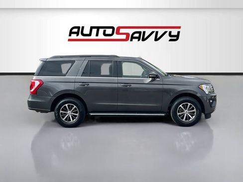 Used 2021 Ford Expedition XLT RWD image 8