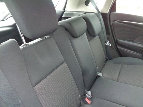 Used 2018 Honda Fit EX image 13