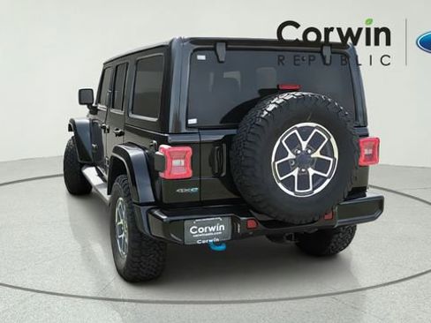 Used 2024 Jeep Wrangler High Altitude AWD/4WD image 4