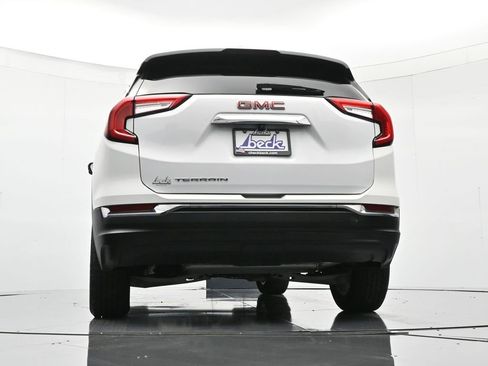 Used 2023 GMC Terrain SLT image 41