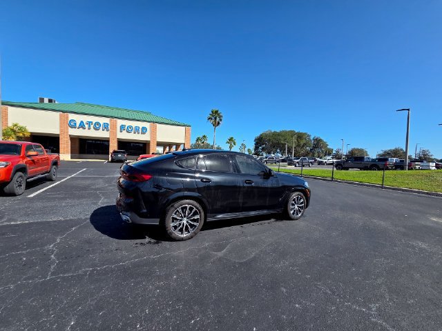 Used 2023 BMW X6 xDrive40i w/ Executive Package AWD/4WD image 5