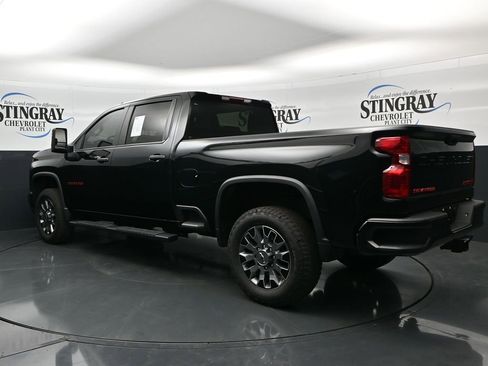 Used 2025 Chevrolet Silverado 2500 Custom RWD image 5