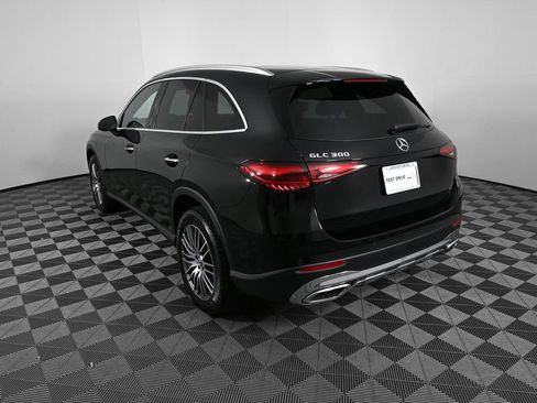 Certified 2026 Mercedes-Benz GLC 300 image 4