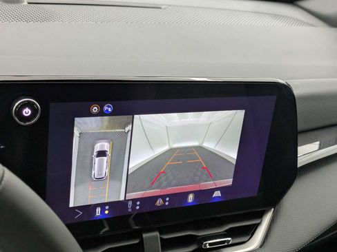 New 2026 Chevrolet Equinox LT w/ Convenience Package II AWD/4WD image 26