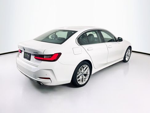 Used 2025 BMW 330i xDrive Sedan image 9
