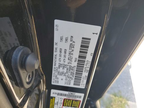 Certified 2026 Toyota Tundra Limited AWD/4WD image 27