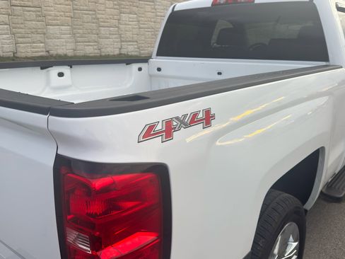 Used 2016 Chevrolet Silverado 1500 Custom w/ Trailering Package image 6