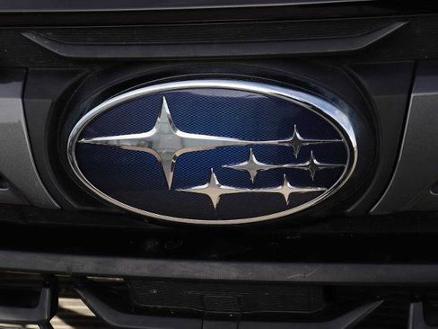 Used 2023 Subaru Forester Touring image 11