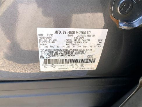 Used 2022 Ford Explorer XLT w/ Equipment Group 202A RWD image 31