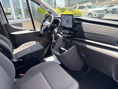 Used 2023 Ford Transit 350 XLT image 12