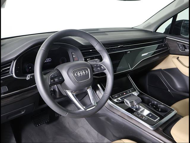 Used 2023 Audi Q7 2.0T Premium Plus w/ Premium Plus Package AWD/4WD image 6