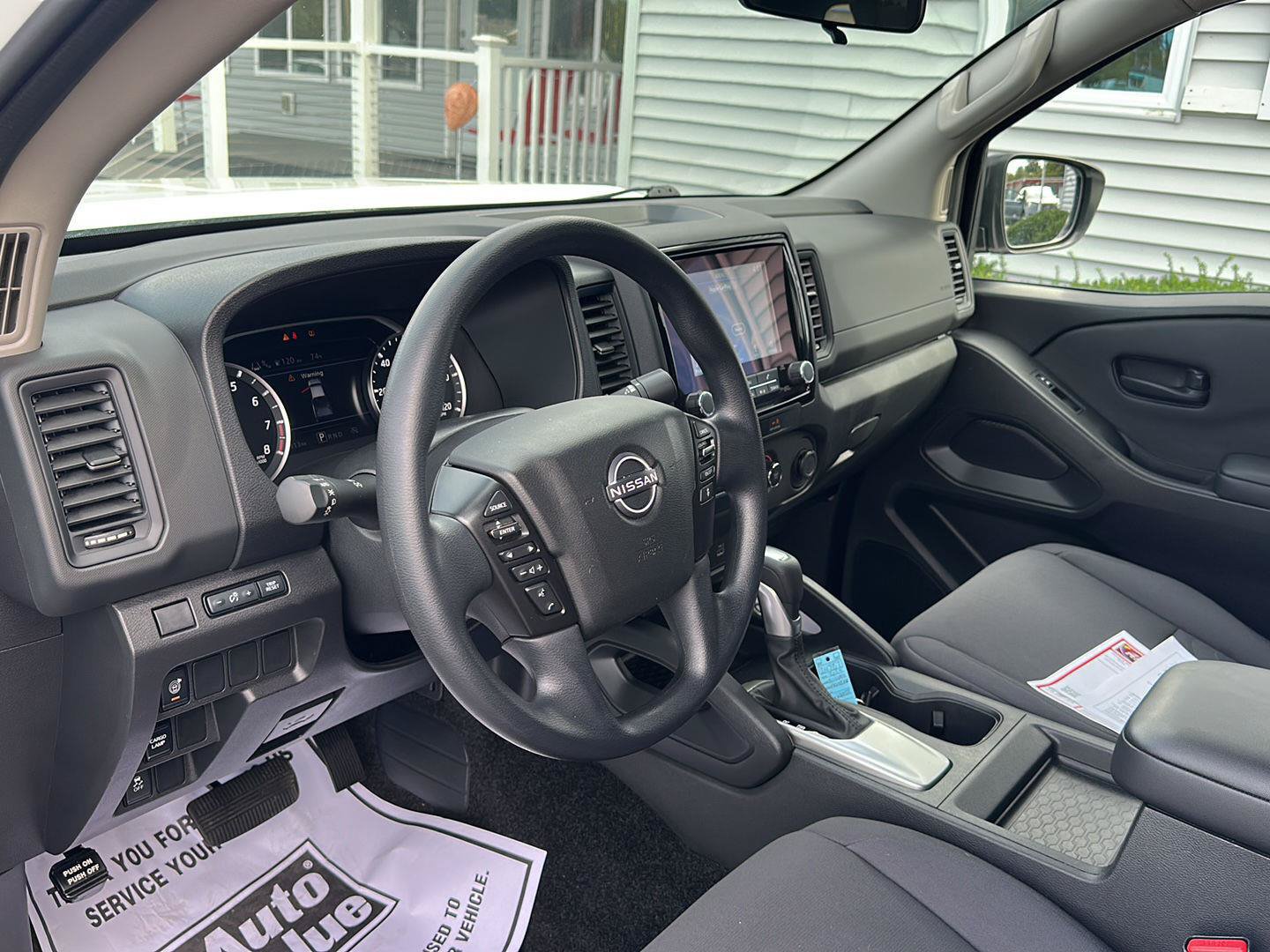 Used 2024 Nissan Frontier S w/ Technology Package RWD image 9