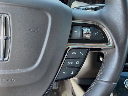 Used 2023 Lincoln Nautilus Reserve w/ Equipment Group 201A AWD/4WD image 13
