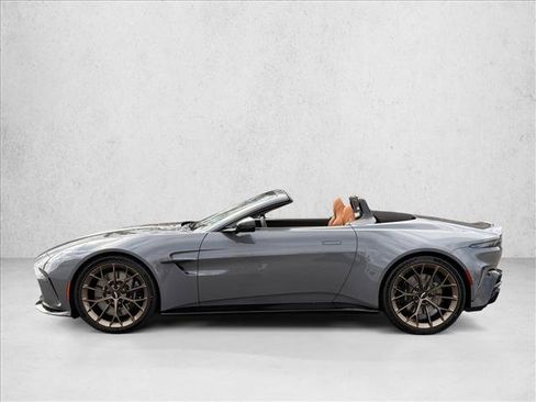 New 2026 Aston Martin V8 Vantage Convertible RWD image 3