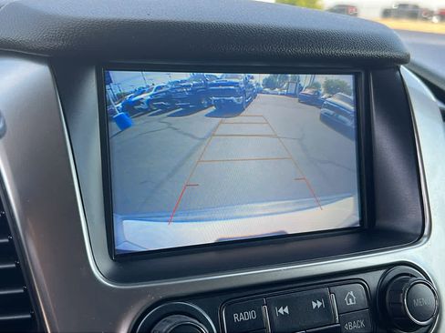 Used 2019 Chevrolet Tahoe LT image 16