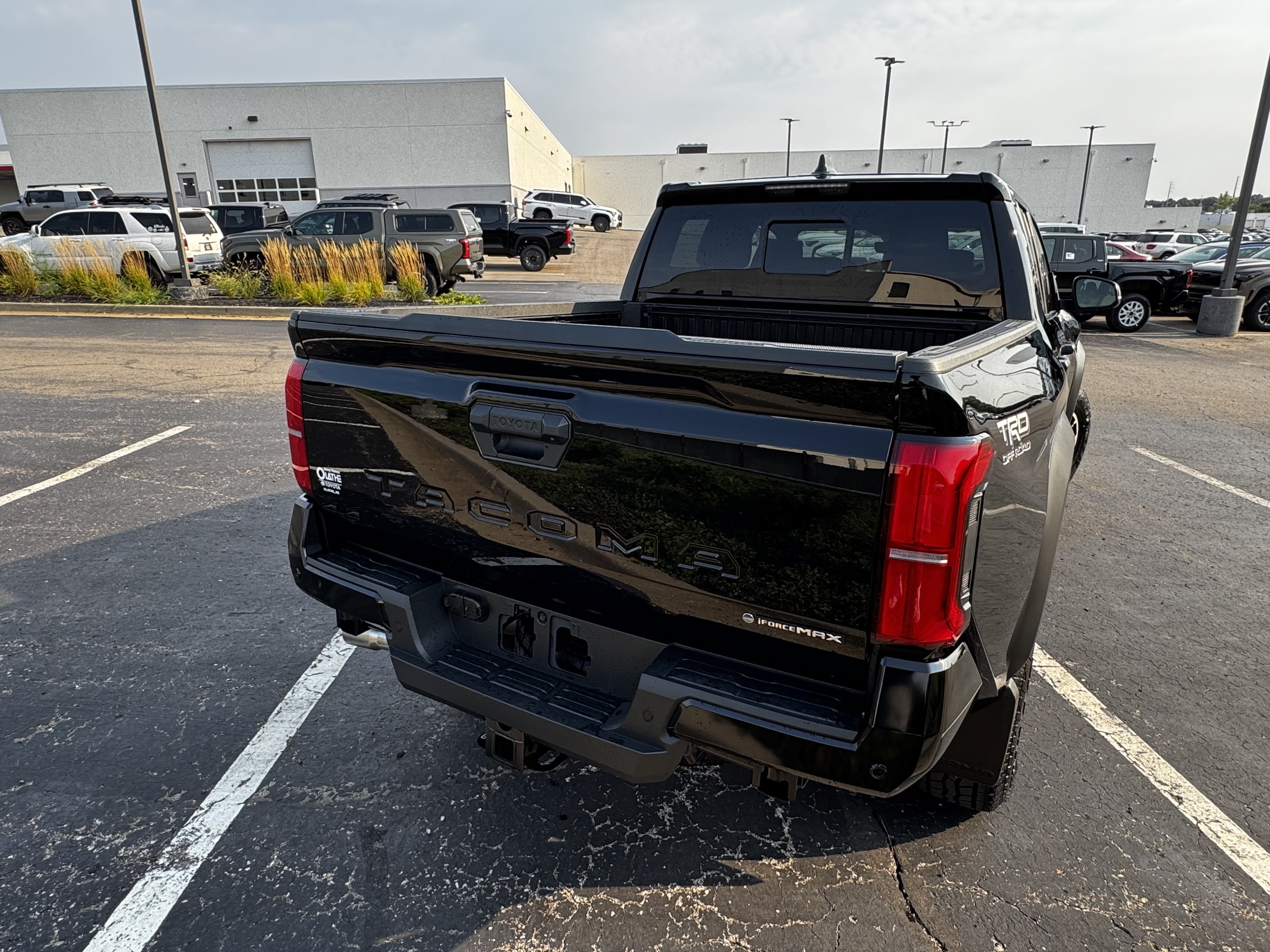 New 2026 Toyota Tacoma TRD Off-Road AWD/4WD image 9