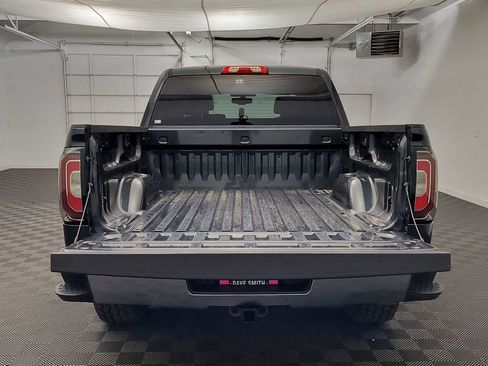 Used 2018 GMC Sierra 1500 SLT w/ SLT Premium Package AWD/4WD image 19