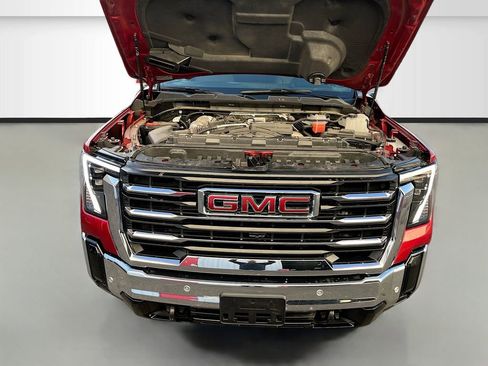 Used 2025 GMC Sierra 2500 SLT w/ SLT Premium Package image 32