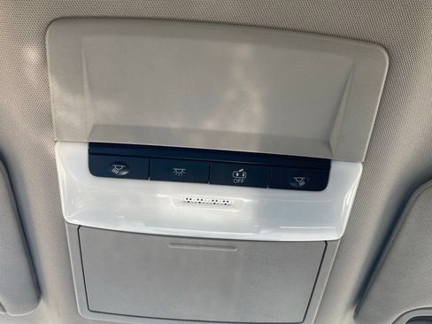 Used 2025 Nissan Altima 2.5 SR FWD image 24