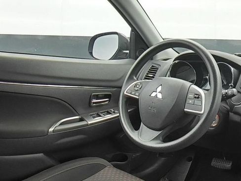 Used 2019 Mitsubishi Outlander Sport AWD image 17