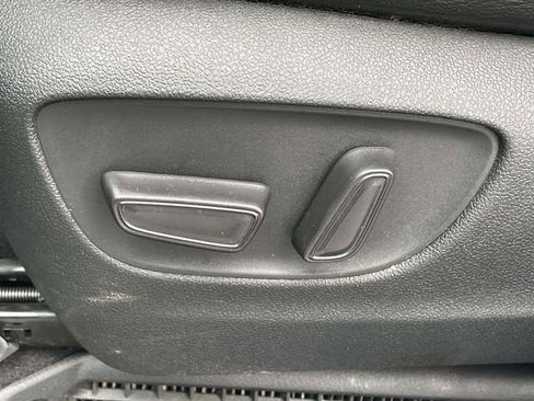 Used 2022 Toyota Sienna LE image 17