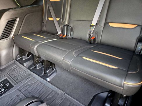 Certified 2023 GMC Yukon AT4 w/ LPO, Floor Liner Package AWD/4WD image 31