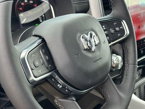 New 2026 RAM 1500 Laramie AWD/4WD image 30