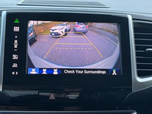 Used 2016 Honda Pilot Elite image 11