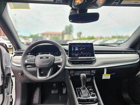 New 2026 Jeep Compass Limited AWD/4WD image 24